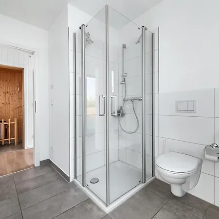 Wasserhaus Natea - Buche Einen Unvergesslichen Ostseeurlaub In *